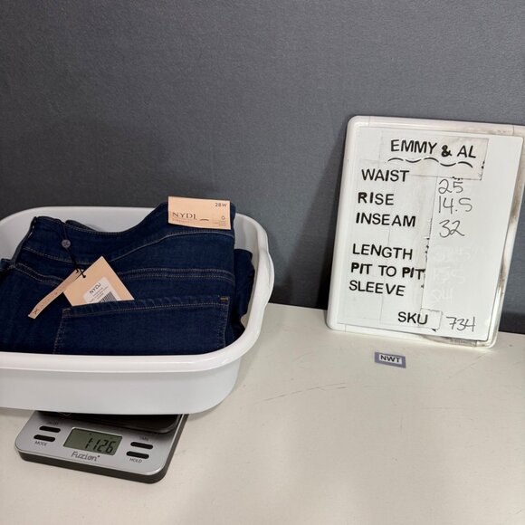 NYDJ Marilyn Straight Leg Jeans Size 28W Cooper Dark Wash Denim Lift Tuck NEW - Picture 10 of 14